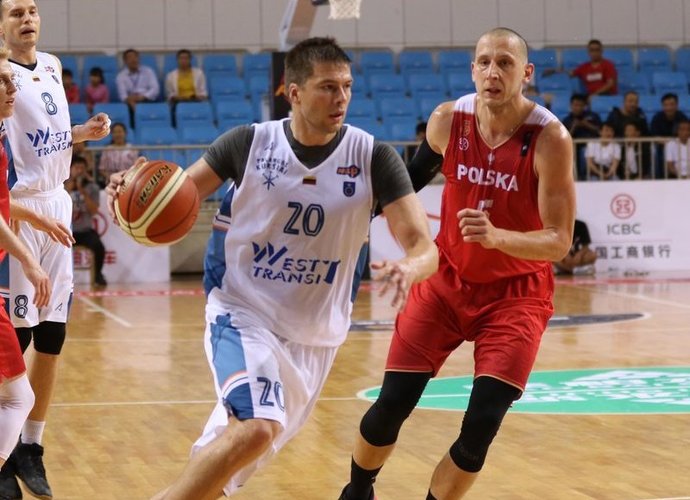 M.Virbalas žais Islandijoje