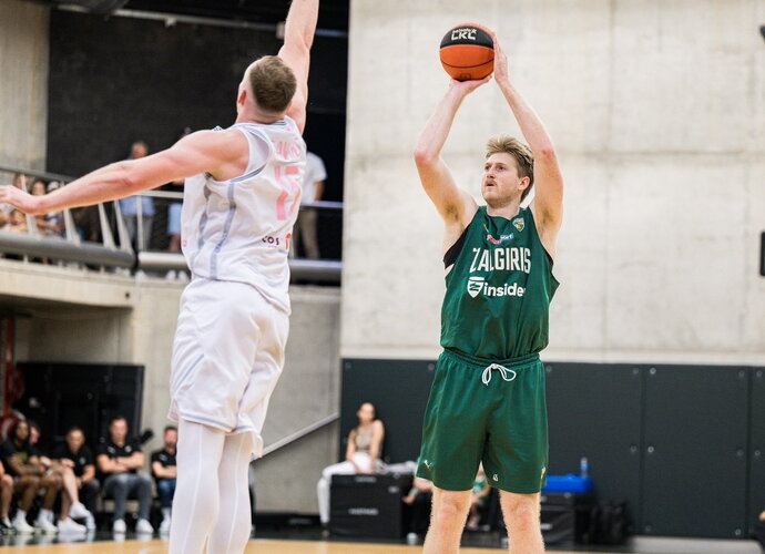 B.Manekas varžovus baudė tritaškiais (www.zalgiris.lt nuotr.)