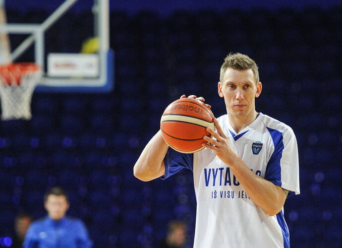 D.Šalenga sportuoja su „SkyCop“ ekipa (Fotodiena.lt)