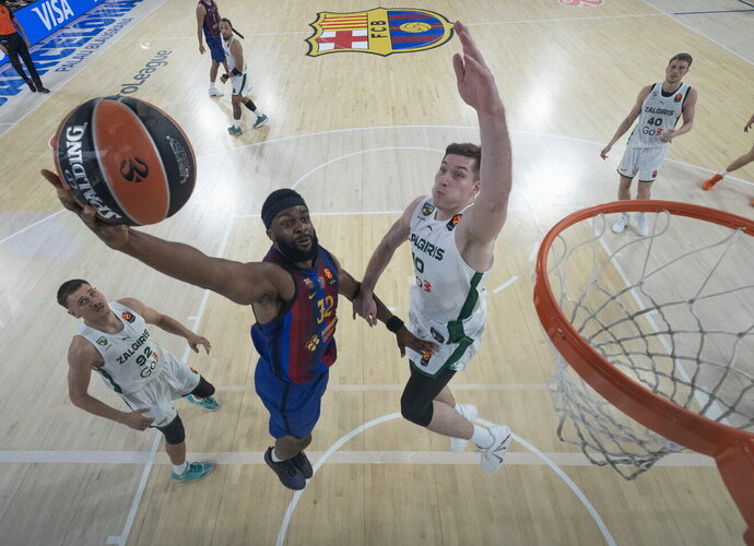 Ą.Tubelis pakilo aukštai (Euroleague.net)