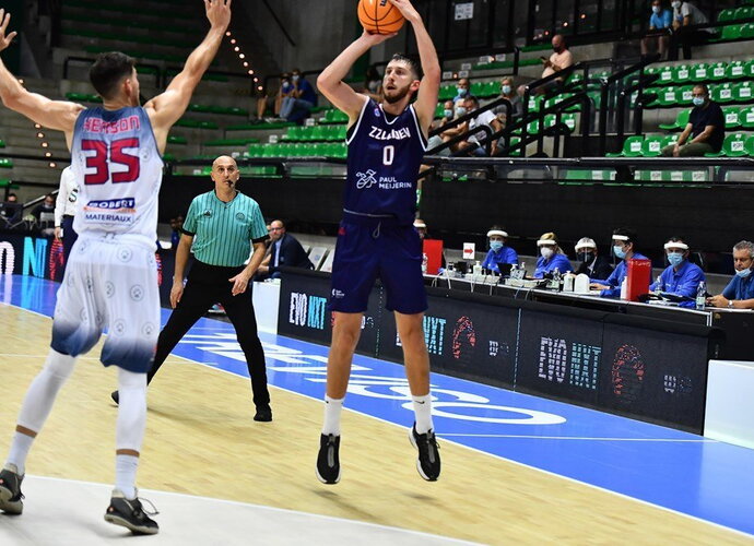 A.Mikalauskas pasižymėjo tritaškiais (FIBA nuotr.)