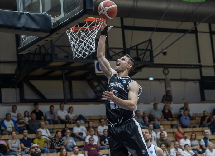 D.Krestininas taškus rinko baudų metimais (FIBA Europe nuotr.)