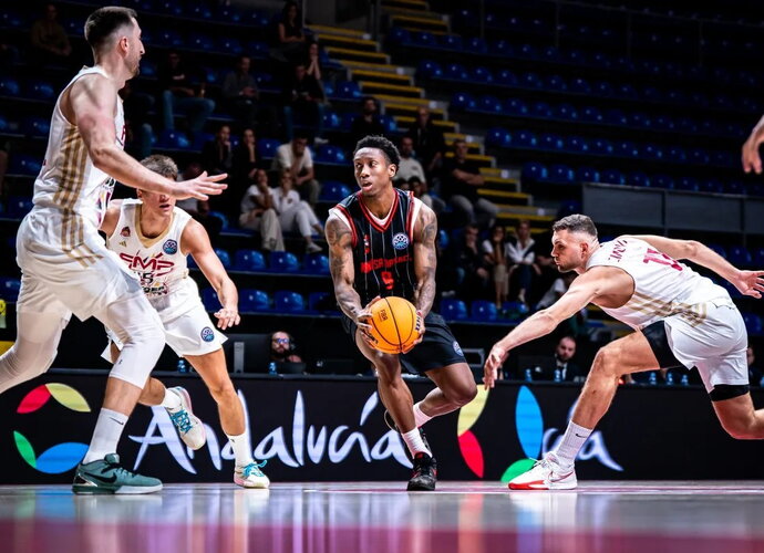 S.Lee fiksuoja nematytus skaičius (FIBA nuotr.)