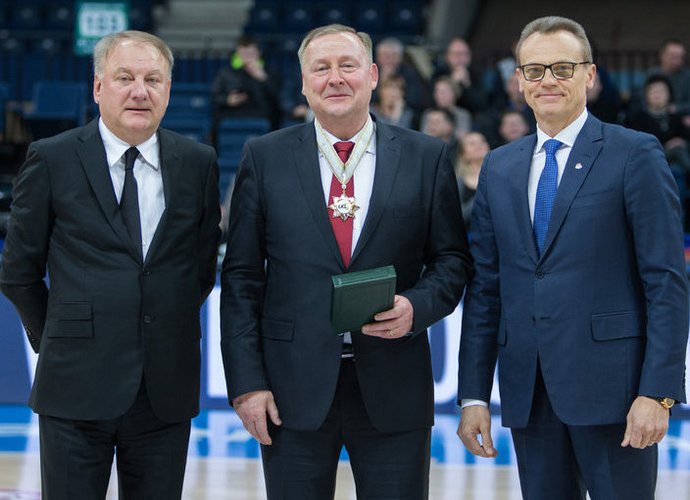A.Bieliauskas sulaukė apdovanojimo Brazauskas (www.kavolelis.lt)