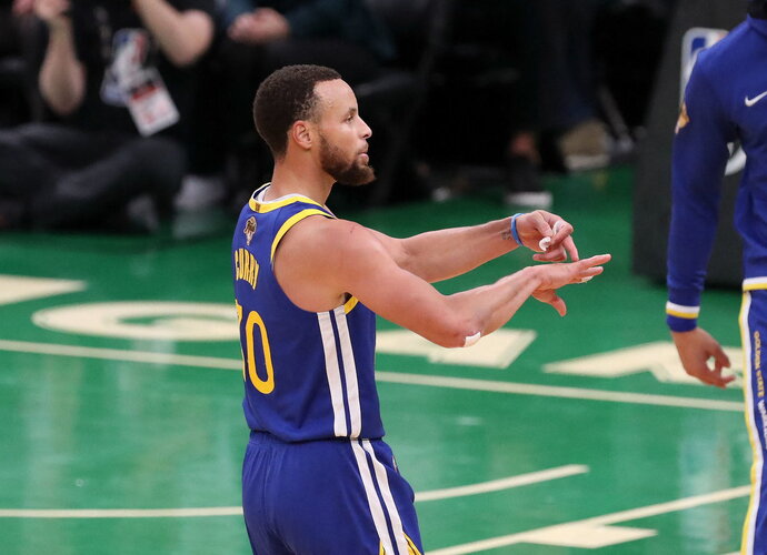 S.Curry pasirašys įspūdingą kontraktą (Scanpix nuotr.)