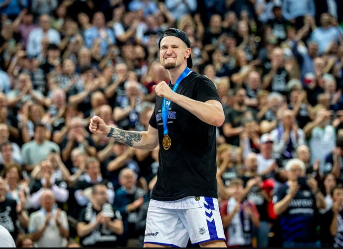 M.Normantas toliau žais Bilbao komandoje (FIBA nuotr.)