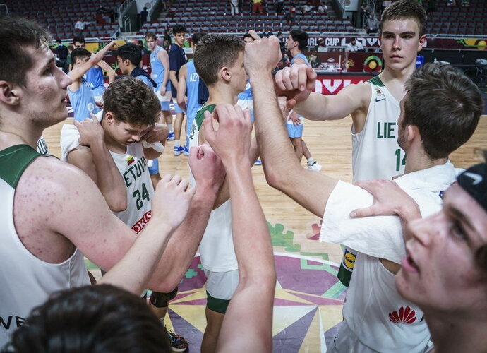 2002-ųjų kartoje yra daug individualaus talento (FIBA nuotr.)