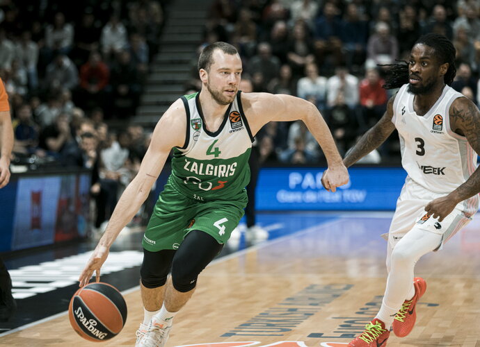 L.Lekavičius naudojasi gaunamu šansu (Žalgirio nuotr.)