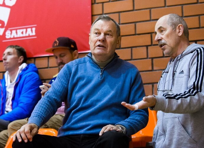 M.Paulauskas palaiko savo miesto ekipą (Vido Venslovaičio nuotr.)