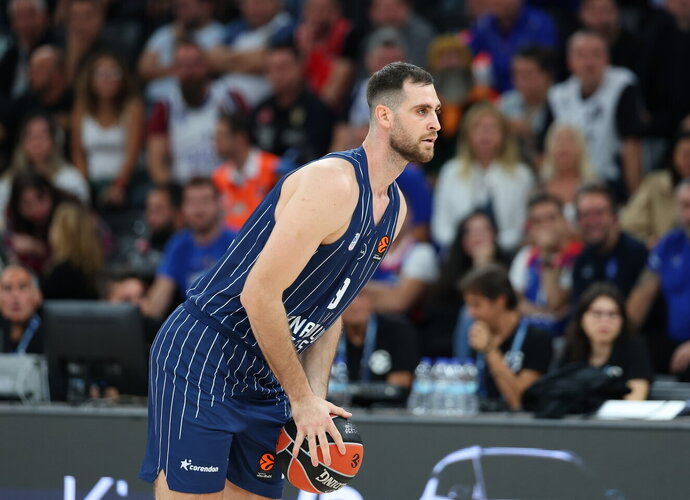 G.Papagiannis ilgam iškrito iš rikiuotės