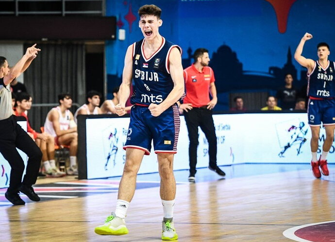 M.Bošnjakovičius turėtų grįžti į Serbiją (FIBA nuotr.)