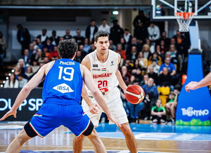 Z.Perlas nukalė pergalę Italijoje (FIBA nuotr.)