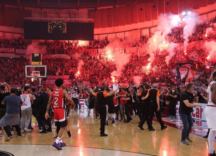 „Olympiacos“ gerbėjai užtraukė klubui baudą