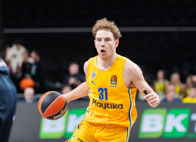 R.Jokubaitis žibėjo, bet pergalės nenukalė (BNS nuotr.)