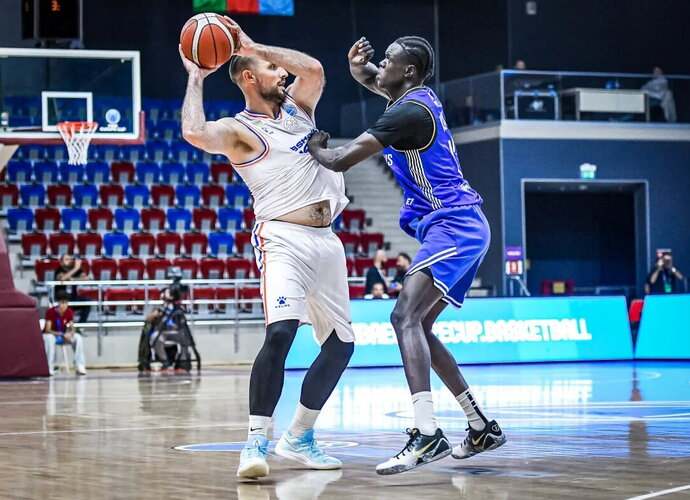 G.Orelikas turėjo pripažinti Estijos klubo pranašumą (FIBA nuotr.)