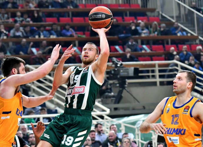 L.Lekavičius pelnė 12 taškų
