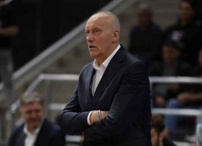 R.Kurtinaitis laimėjo paskutinį mūšį (FIBA nuotr.)