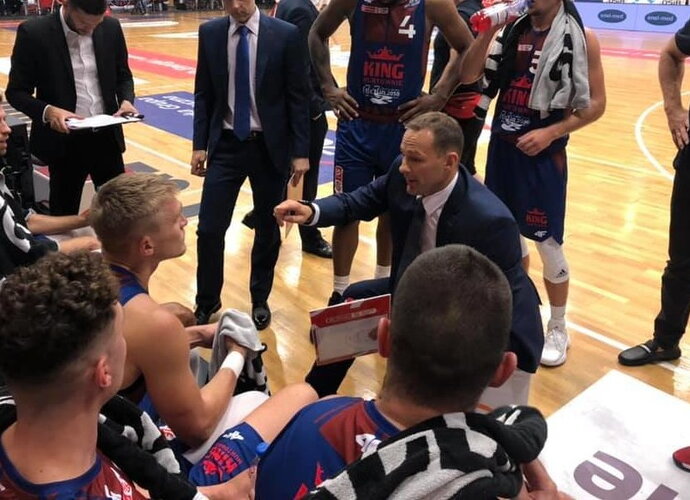 R.Jarutis iškovojo pirmąją pergalę