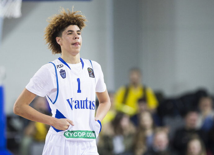 LaMelo Ballas gali žaisti „Žalgirio“ jaunių komandoje (www.kavolelis.lt)