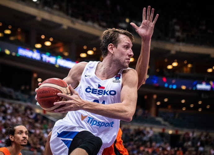 J.Vesely buvo nežabota jėga (FIBA Europe nuotr.)