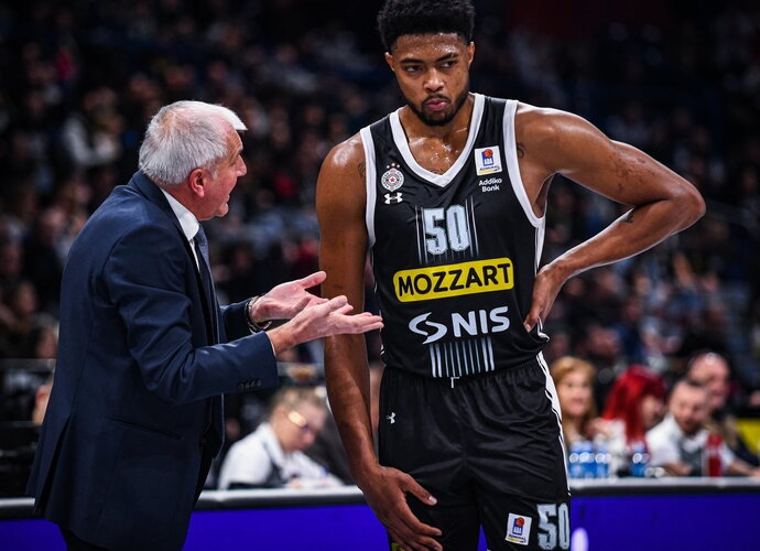 B.Caboclo lieka Belgrade