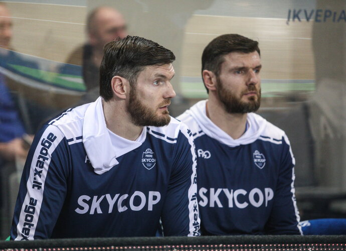 Broliai Lavrinovičiai prisiminė legendines istorijas (BNS nuotr.)