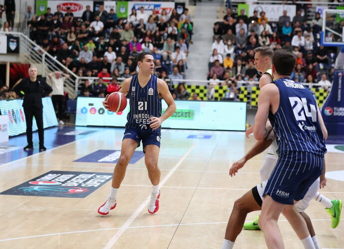 C.Swideris pelnė 15 taškų