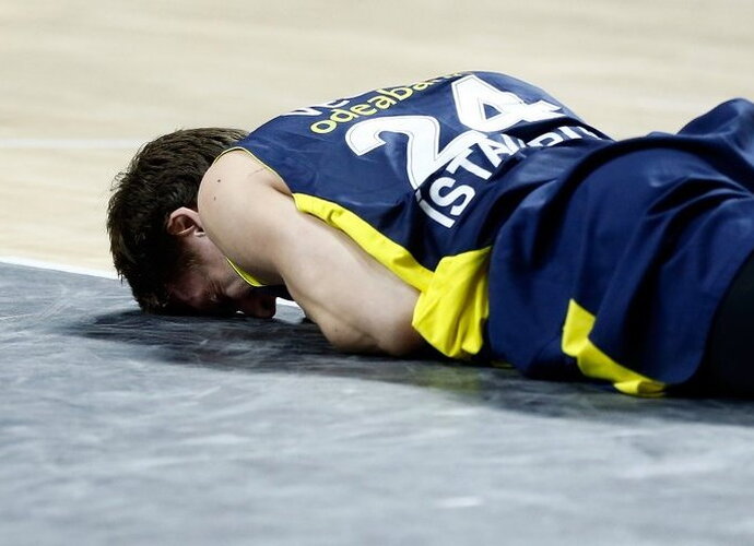 J.Vesely pelnė 10 taškų (AFP-Scanpix nuotr.)