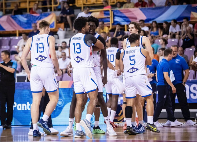 Italija tapo pirmąja U20 finalo dalyve (FIBA nuotr.)