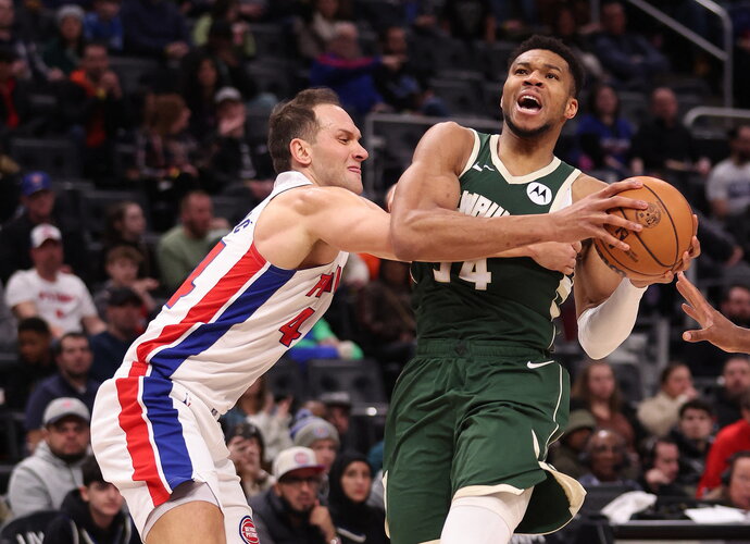 G.Antetokounmpo turėjo vargo su autsaideriais (Scanpix nuotr.)