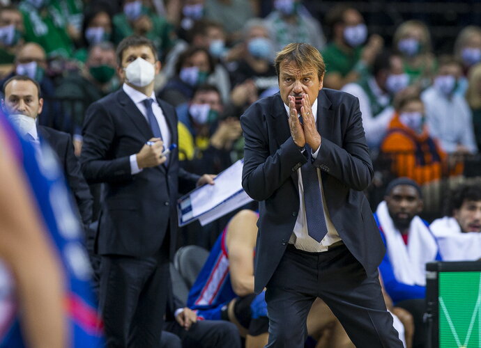 „Anadolu Efes“ stovykloje – vėl infekcija (BNS nuotr.)