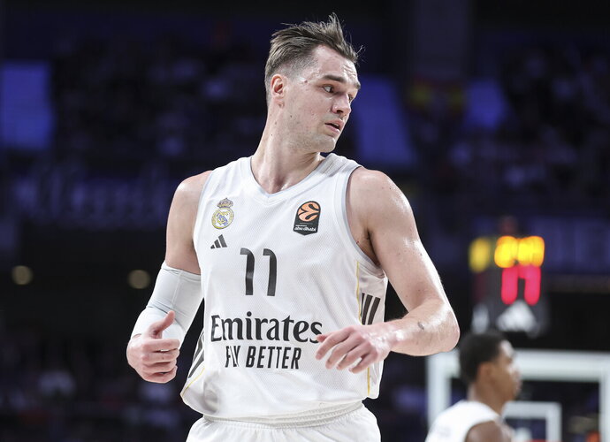 M.Hezonja domina Klivlando ekipą (Scanpix nuotr.)