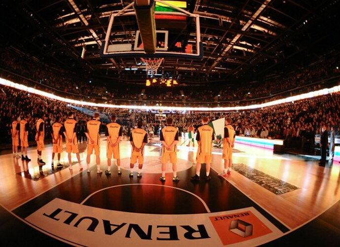 Žalgirio arena prieš rungtynes (fotodiena.lt)