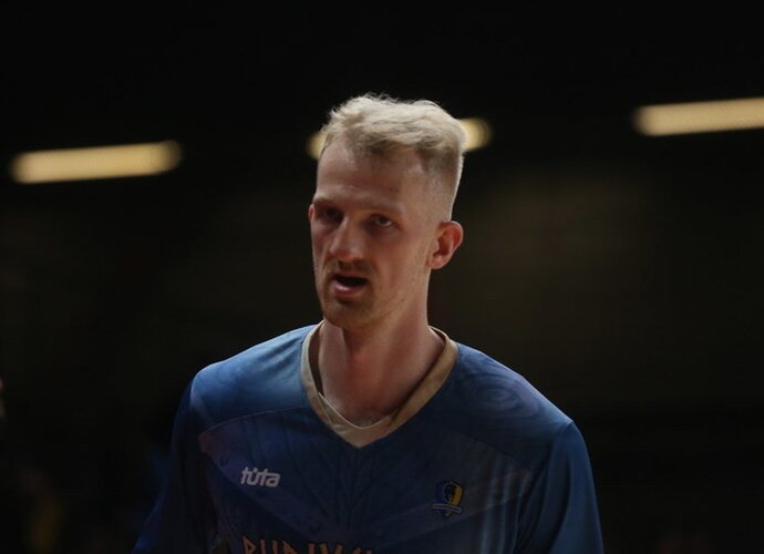B.Blizniukas atvyksta į Jonavą (FIBA nuotr.)