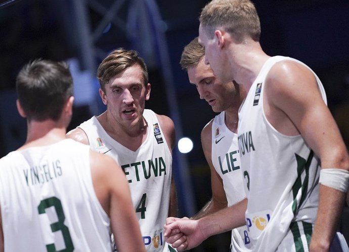3x3 rinktinė sieks vietos olimpiadoje