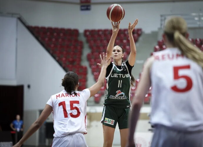 G.Galvanauskaitė buvo geriausia tarp lietuvių (FIBA nuotr.)