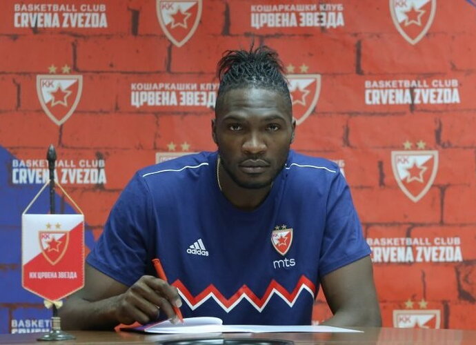 L.Nnoko vėl pasirašė sutartį su „Crvena Zvezda“