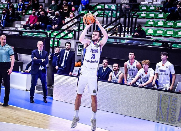 T.Dimša pelnė 15 taškų (FIBA Europe nuotr.)
