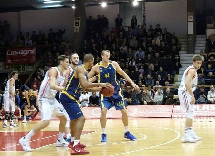 O.Galdikas per 5 minutes spėjo surinkti 7 naudingumo balus