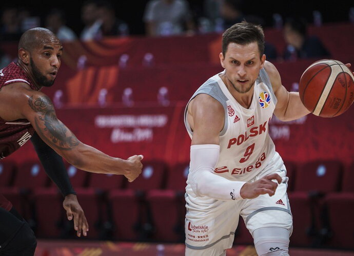 M.Ponitka prisidėjo prie startinės pergalės (FIBA nuotr.)