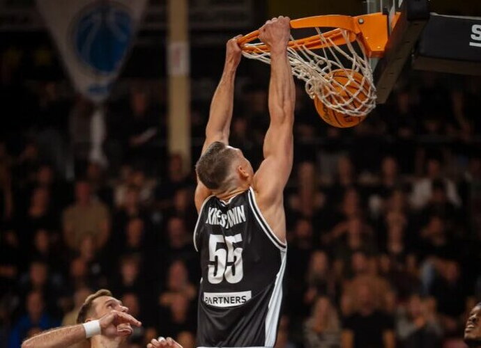 D.Krestininas surinko 20 naudingumo balų (FIBA nuotr.)