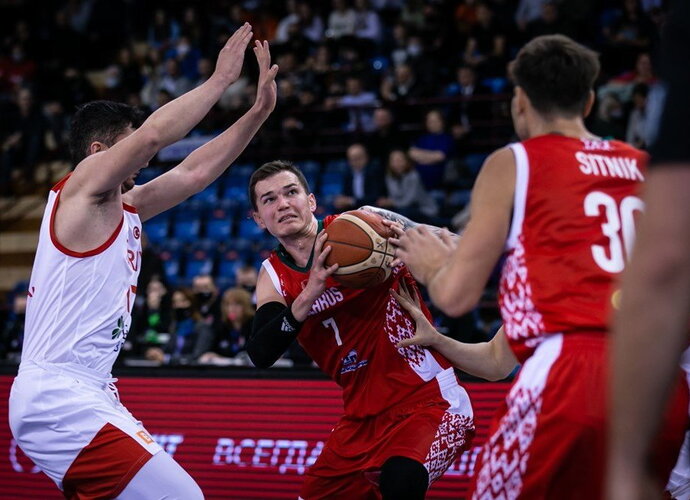 M.Salašas blizgėjo Baltarusijos rinktinėje (FIBA Europe nuotr.)