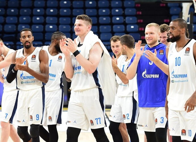 „Zenit“ komanda turės šansą žaisti vėliau