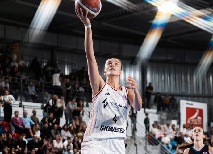 J.Jocytė renka solidžius skaičius (FIBA nuotr.)