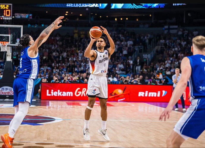 M.Lo apžvelgė rungtynes (FIBA nuotr.)