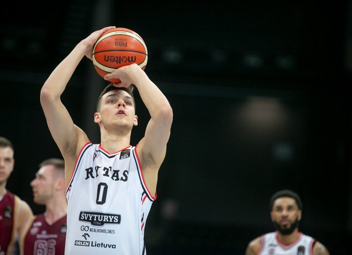 D.Sirvydis dar yra NBA klubų radaruose (BNS nuotr.)