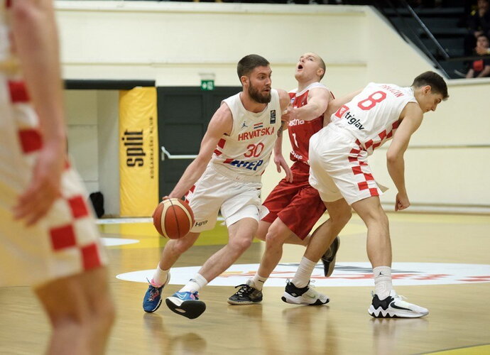 D.Mavra prisidėjo prie itin nedžiuginančios pergalės (FIBA Europe nuotr.)