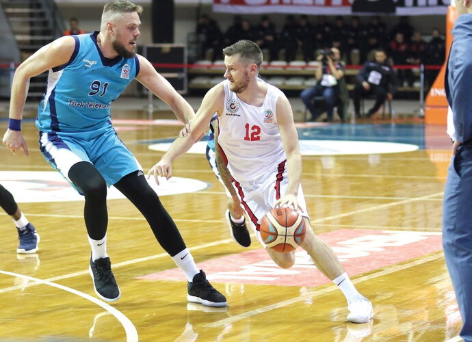 Š.Vasiliauskas prieš vienus Eurolygos favoritų buvo rezultatyvus