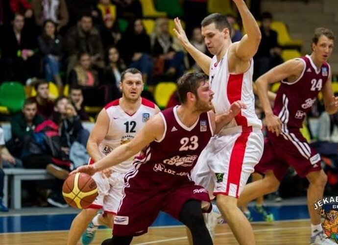 D.Redikas Latvijoje žaidžia sėkmingai