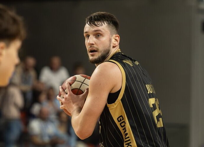 T.Jogėla įmetė 11 taškų